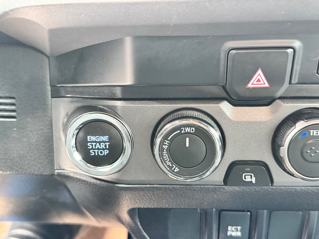 Toyota Tacoma AUTOM / TRD OFF ROAD / CRAWL / TRÈS BAS KILOS / PEA 18-04-28=100km / 2023 à Thetford Mines, Québec - 53 - w1024h768px