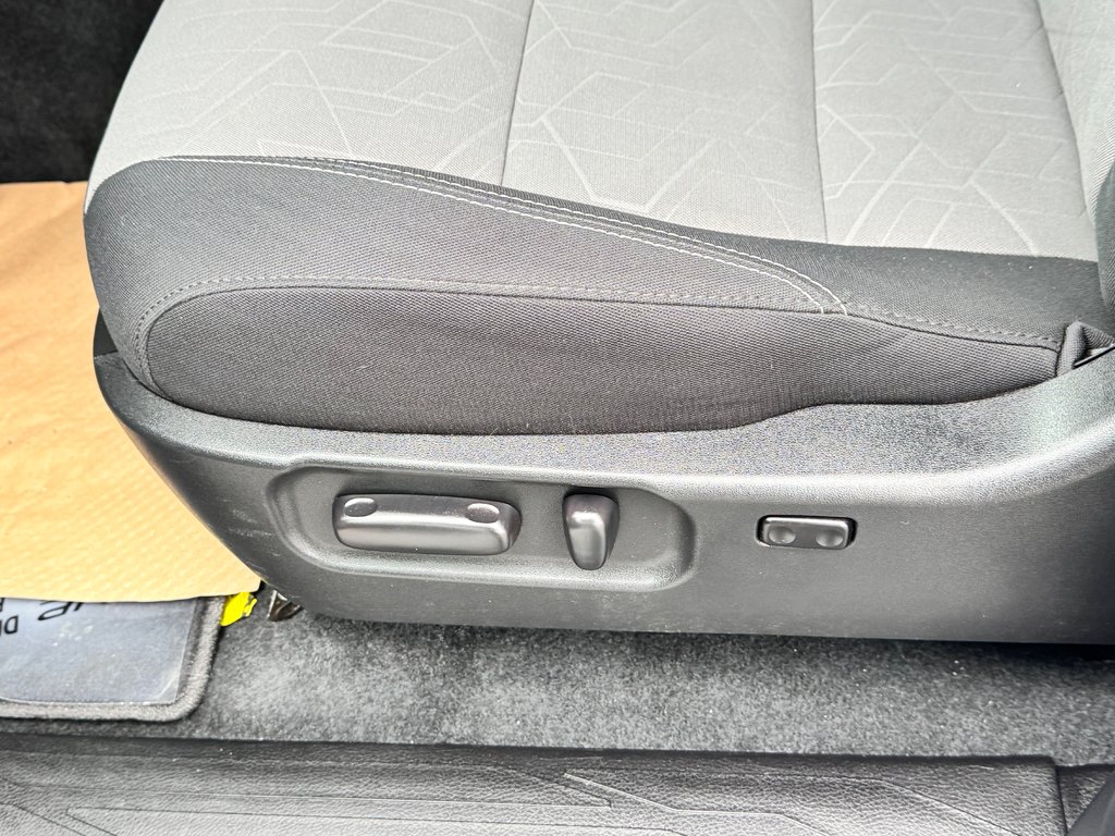 Toyota Tacoma AUTOM / TRD OFF ROAD / CRAWL / TRÈS BAS KILOS / PEA 18-04-28=100km / 2023 à Thetford Mines, Québec - 37 - w1024h768px