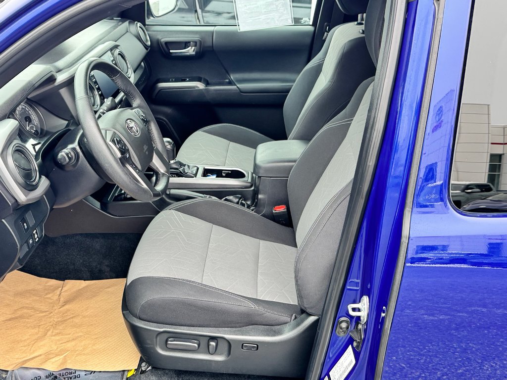 Toyota Tacoma AUTOM / TRD OFF ROAD / CRAWL / TRÈS BAS KILOS / PEA 18-04-28=100km / 2023 à Thetford Mines, Québec - 34 - w1024h768px