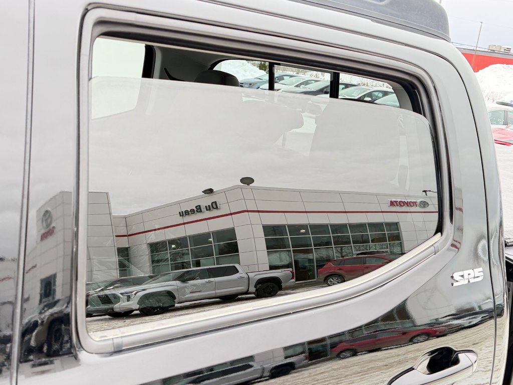 2023 Toyota Tacoma D-CAB SR5 4X4 / 36.000KM WOW / BCP ACCESSOIRES / in Thetford Mines, Quebec - 21 - w1024h768px