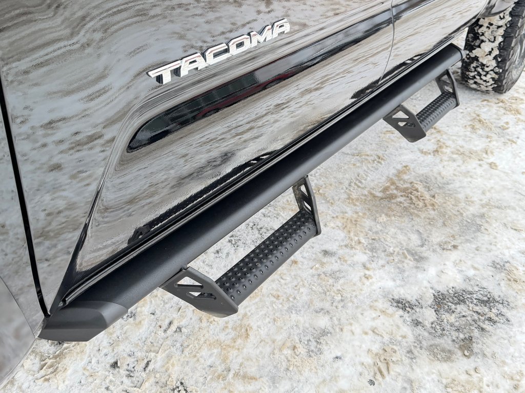 2023 Toyota Tacoma D-CAB SR5 4X4 / 36.000KM WOW / BCP ACCESSOIRES / in Thetford Mines, Quebec - 20 - w1024h768px