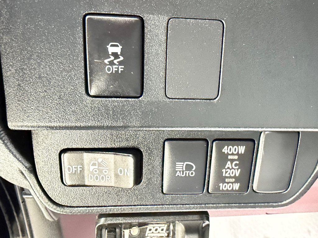 2023 Toyota Tacoma D-CAB SR5 4X4 / 36.000KM WOW / BCP ACCESSOIRES / in Thetford Mines, Quebec - 33 - w1024h768px