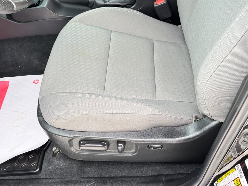 2023 Toyota Tacoma D-CAB SR5 4X4 / 36.000KM WOW / BCP ACCESSOIRES / in Thetford Mines, Quebec - 32 - w1024h768px