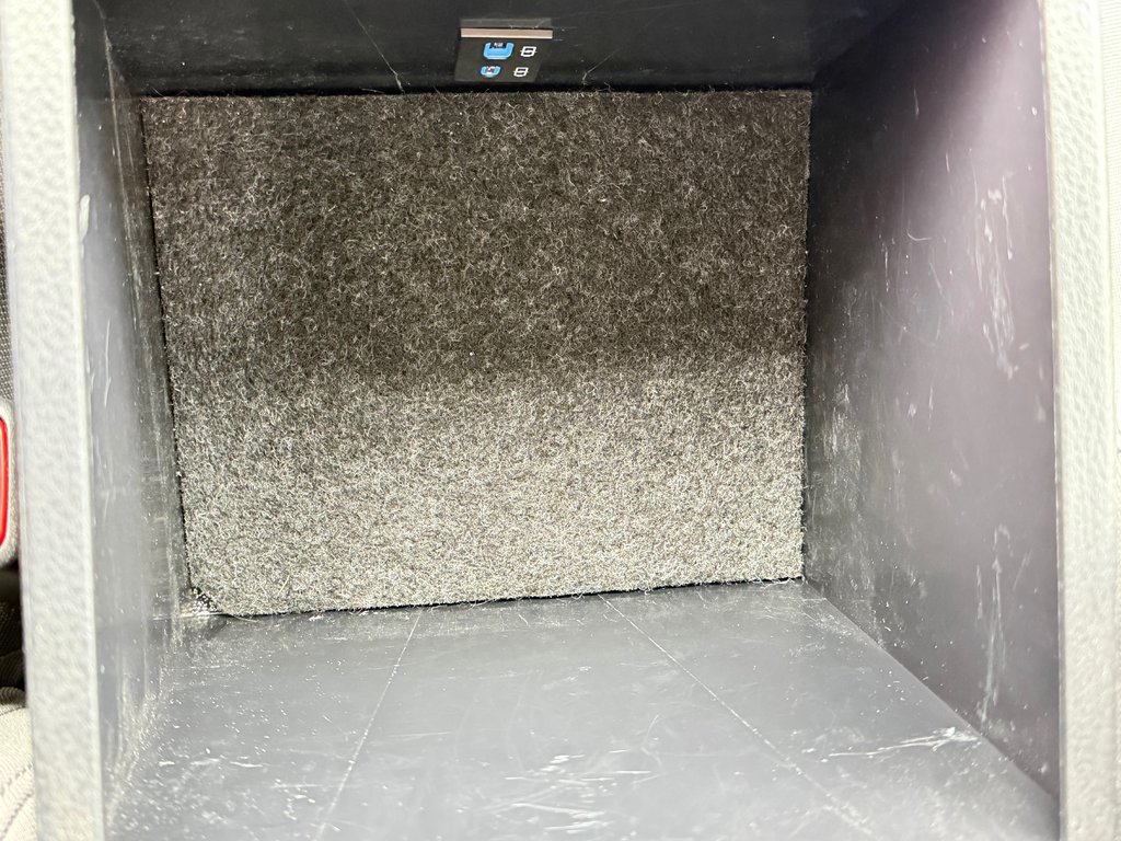 2023 Toyota Tacoma D-CAB SR5 4X4 / 36.000KM WOW / BCP ACCESSOIRES / in Thetford Mines, Quebec - 53 - w1024h768px