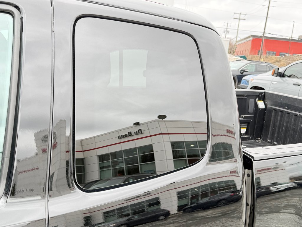 2023 Toyota Tacoma TRD OFF ROAD 4X4 / 20.400KM / PEA 30-03-28=100KM / in Thetford Mines, Quebec - 20 - w1024h768px