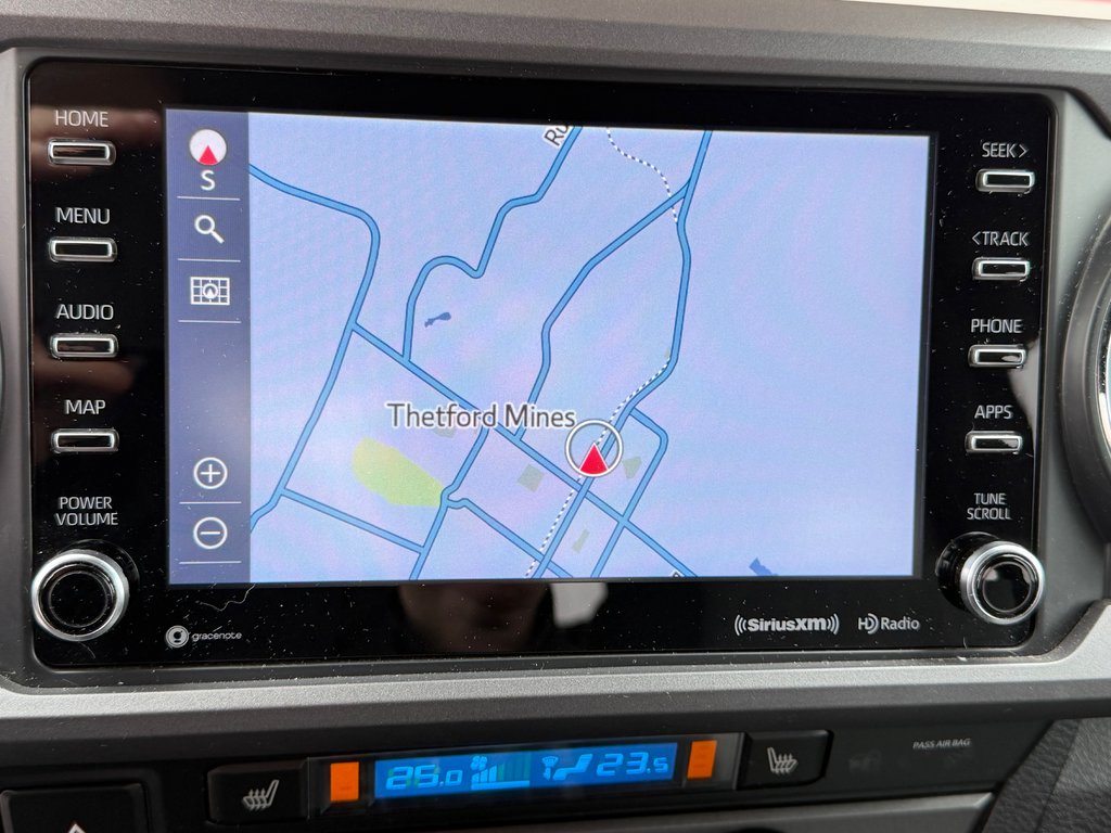 2023 Toyota Tacoma TRD OFF ROAD 4X4 / 20.400KM / PEA 30-03-28=100KM / in Thetford Mines, Quebec - 45 - w1024h768px