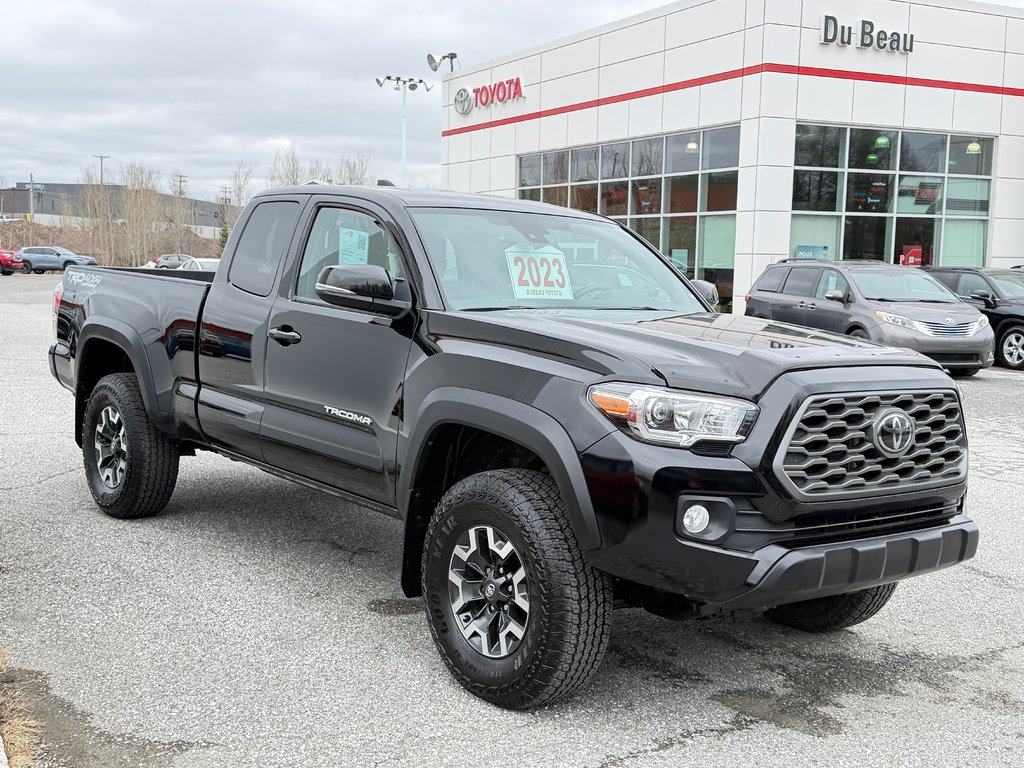 2023 Toyota Tacoma TRD OFF ROAD 4X4 / 20.400KM / PEA 30-03-28=100KM / in Thetford Mines, Quebec - 4 - w1024h768px