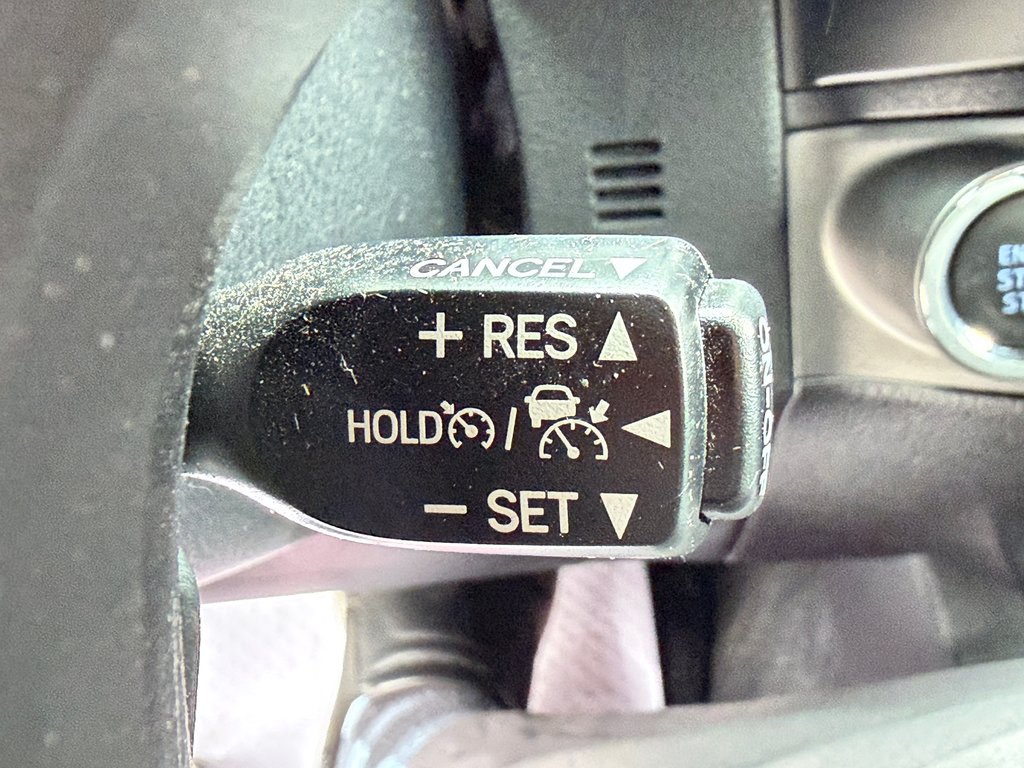 2023 Toyota Tacoma TRD OFF ROAD 4X4 / 20.400KM / PEA 30-03-28=100KM / in Thetford Mines, Quebec - 41 - w1024h768px