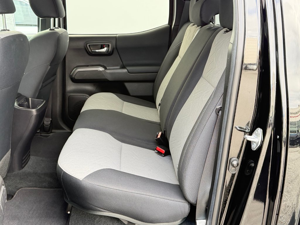 Toyota Tacoma D-CAB / 4X4 / TRD SPORT / 37.500KM / TOILE / MARCHEPIEDS  / 2023 à Thetford Mines, Québec - 61 - w1024h768px