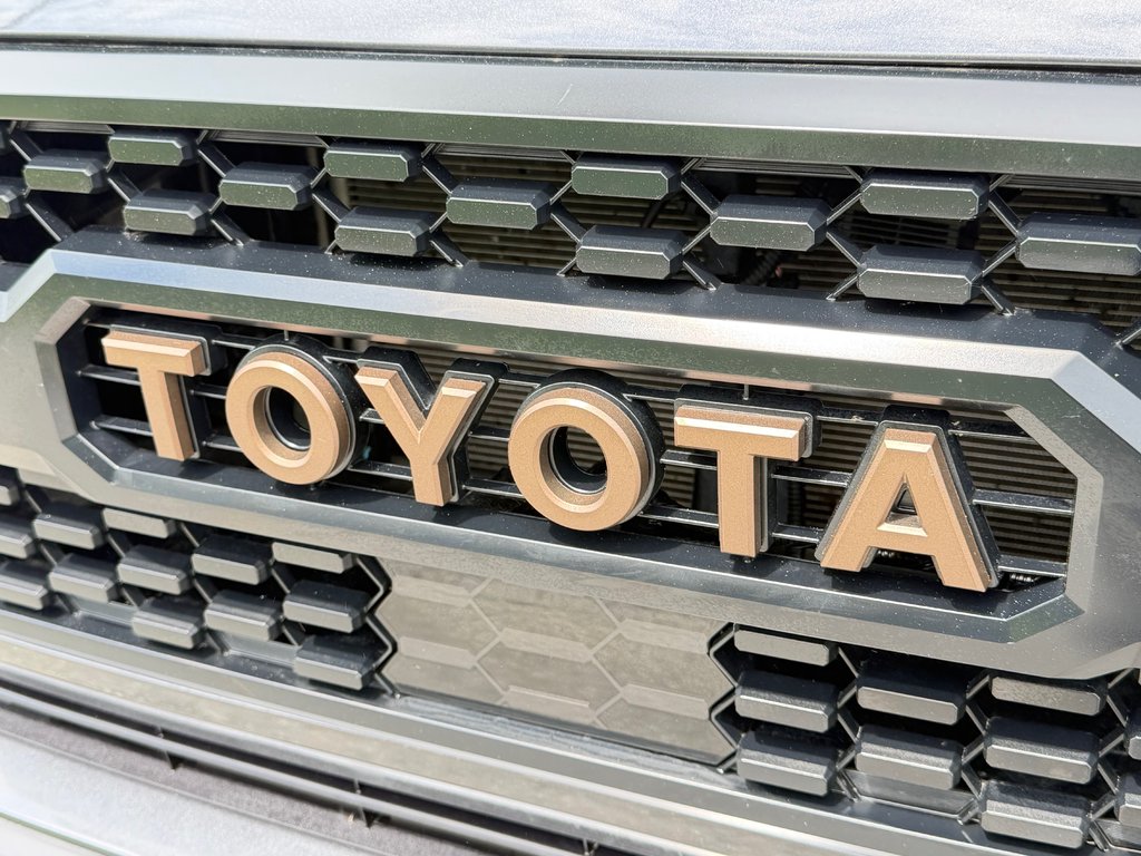 2023 Toyota Tacoma D-CAB / TRAIL / 18.000KM / PEA 27-07-27=100KM / in Thetford Mines, Quebec - 12 - w1024h768px