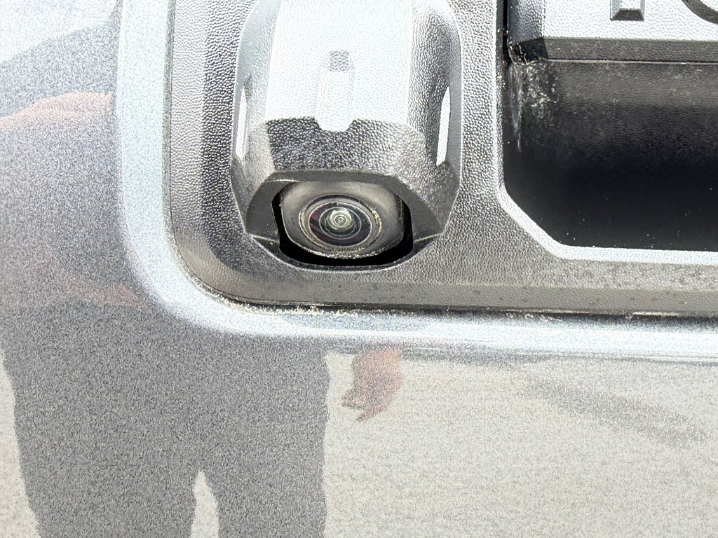 2023 Toyota Tacoma D-CAB / TRAIL / 18.000KM / PEA 27-07-27=100KM / in Thetford Mines, Quebec - 28 - w1024h768px