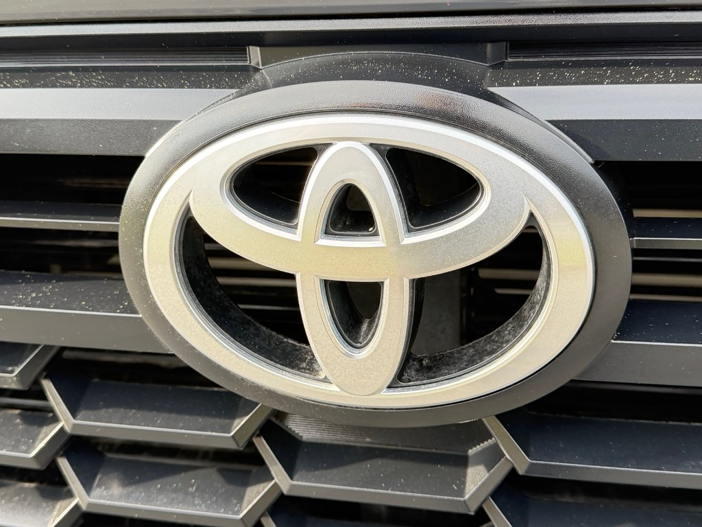 2024 Toyota Tacoma RACK TOIT TOYOTA / MARCHE-PIED / TOILE BOITE /  MARCHE DE BOITE  / PEA 29-09-29=100KM / in Thetford Mines, Quebec - 11 - w1024h768px