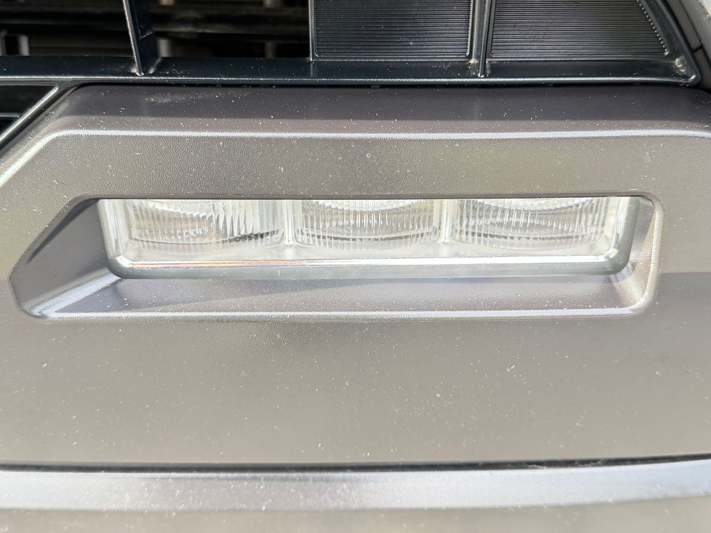 2024 Toyota Tacoma RACK TOIT TOYOTA / MARCHE-PIED / TOILE BOITE /  MARCHE DE BOITE  / PEA 29-09-29=100KM / in Thetford Mines, Quebec - 10 - w1024h768px