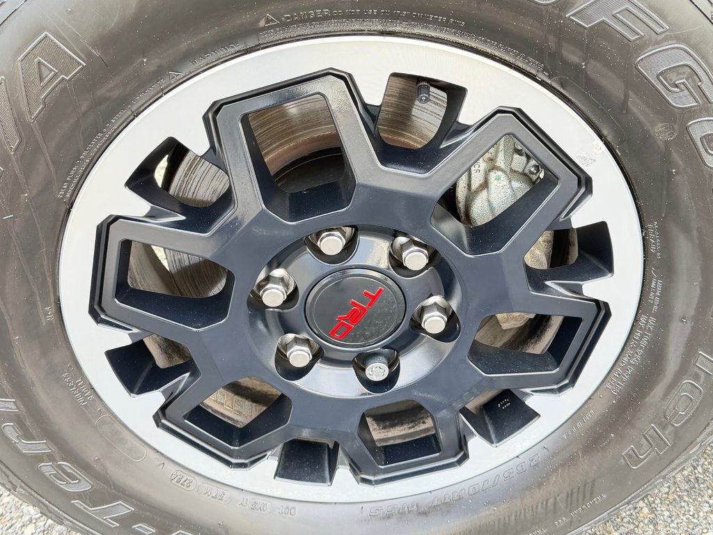 2024 Toyota Tacoma RACK TOIT TOYOTA / MARCHE-PIED / TOILE BOITE /  MARCHE DE BOITE  / PEA 29-09-29=100KM / in Thetford Mines, Quebec - 14 - w1024h768px