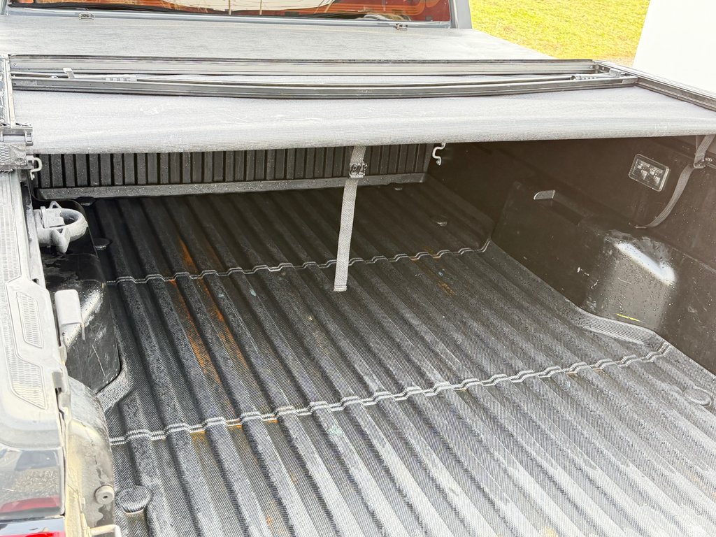 2024 Toyota Tacoma RACK TOIT TOYOTA / MARCHE-PIED / TOILE BOITE /  MARCHE DE BOITE  / PEA 29-09-29=100KM / in Thetford Mines, Quebec - 65 - w1024h768px