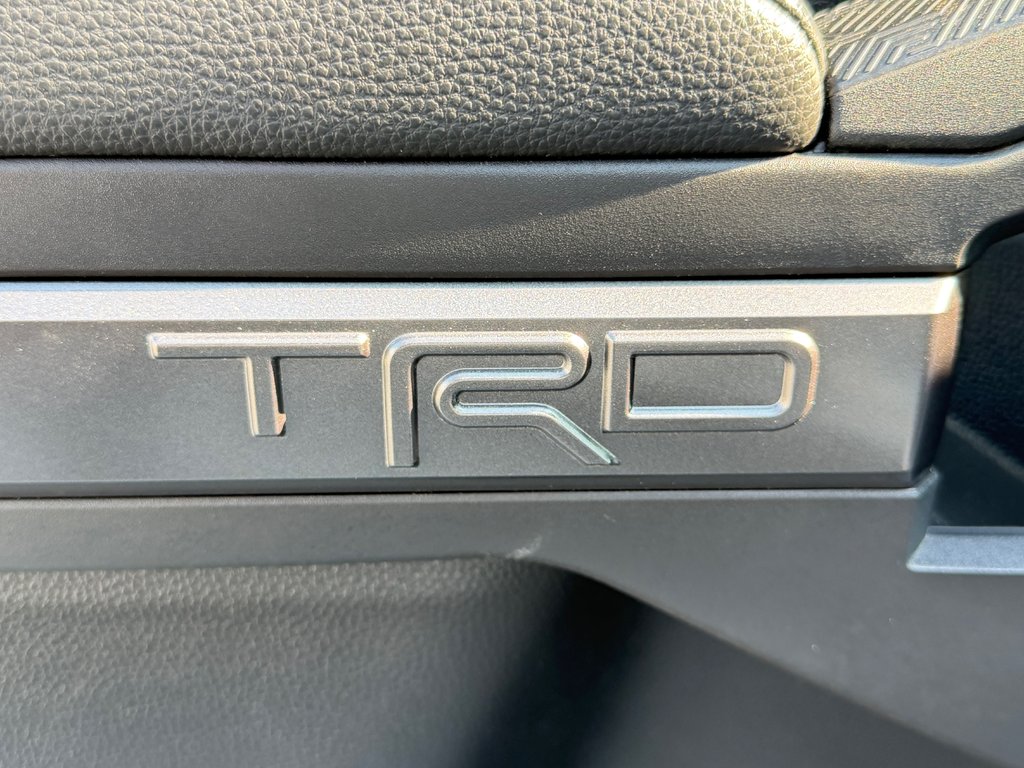 2024 Toyota Tacoma DOUBLE CAB / TRD SPORT / MOINS CHER DU NET / in Thetford Mines, Quebec - 32 - w1024h768px
