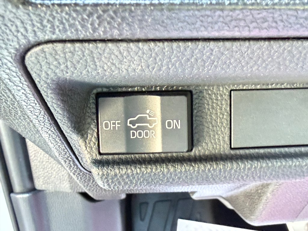 2024 Toyota Tacoma DOUBLE CAB / TRD SPORT / MOINS CHER DU NET / in Thetford Mines, Quebec - 38 - w1024h768px