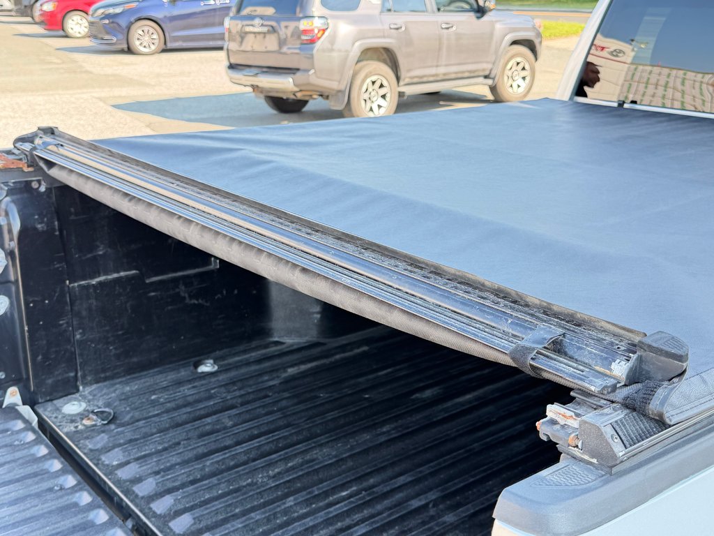 2024 Toyota Tacoma DOUBLE CAB / TRD SPORT / MOINS CHER DU NET / in Thetford Mines, Quebec - 67 - w1024h768px