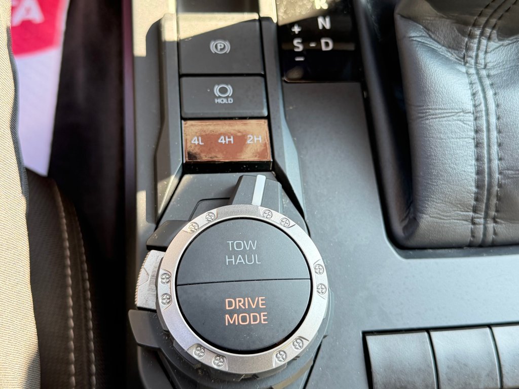 2024 Toyota Tacoma DOUBLE CAB / TRD SPORT / MOINS CHER DU NET / in Thetford Mines, Quebec - 50 - w1024h768px