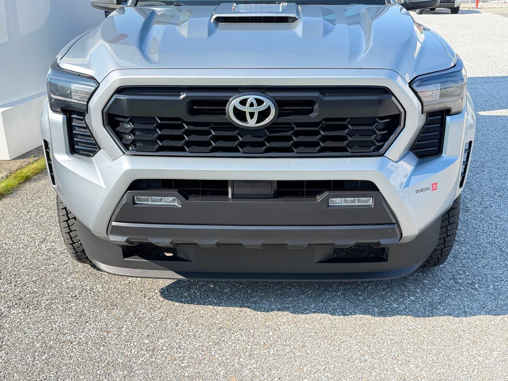 2024 Toyota Tacoma DOUBLE CAB / TRD SPORT / MOINS CHER DU NET / in Thetford Mines, Quebec - 13 - w1024h768px