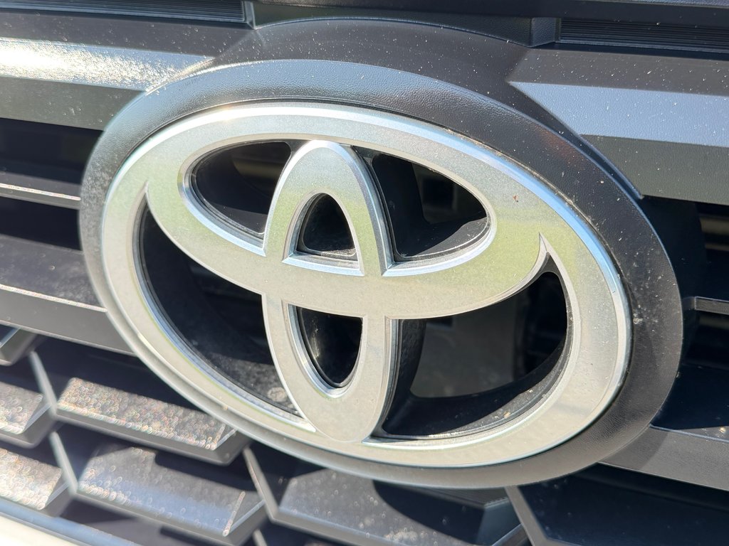 2024 Toyota Tacoma DOUBLE CAB / TRD SPORT / MOINS CHER DU NET / in Thetford Mines, Quebec - 10 - w1024h768px