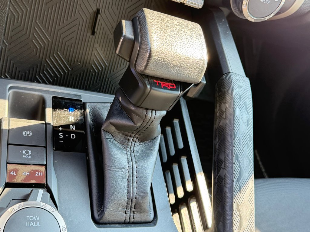 2024 Toyota Tacoma DOUBLE CAB / TRD SPORT / MOINS CHER DU NET / in Thetford Mines, Quebec - 49 - w1024h768px