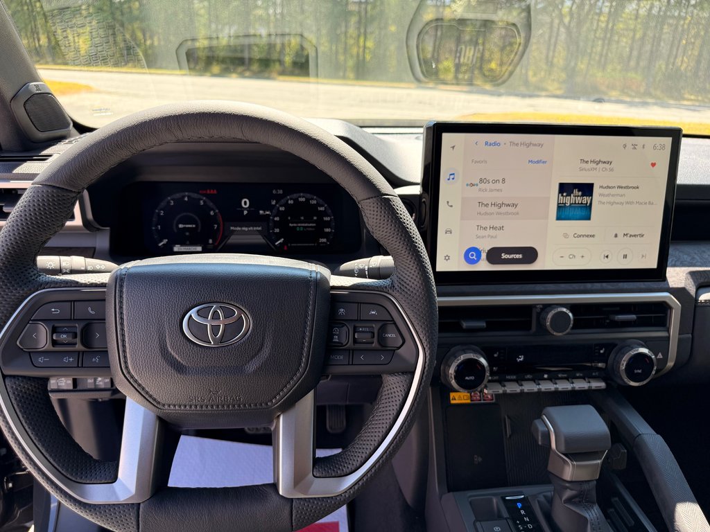 Toyota TACOMA HYBRIDE LIMITED EDITION NOLS SPORT  2025 à Thetford Mines, Québec - 27 - w1024h768px