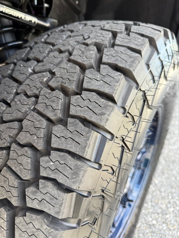Toyota TACOMA HYBRIDE LIMITED EDITION NOLS SPORT  2025 à Thetford Mines, Québec - 17 - w1024h768px