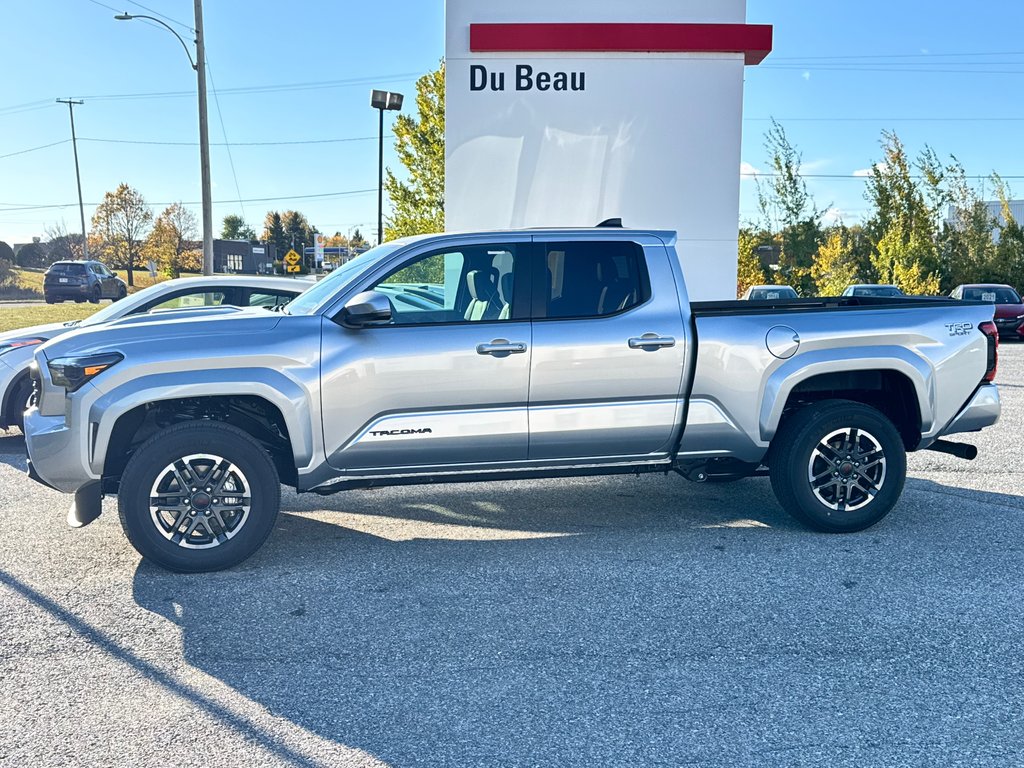 2025 Toyota Tacoma in Thetford Mines, Quebec - 7 - w1024h768px