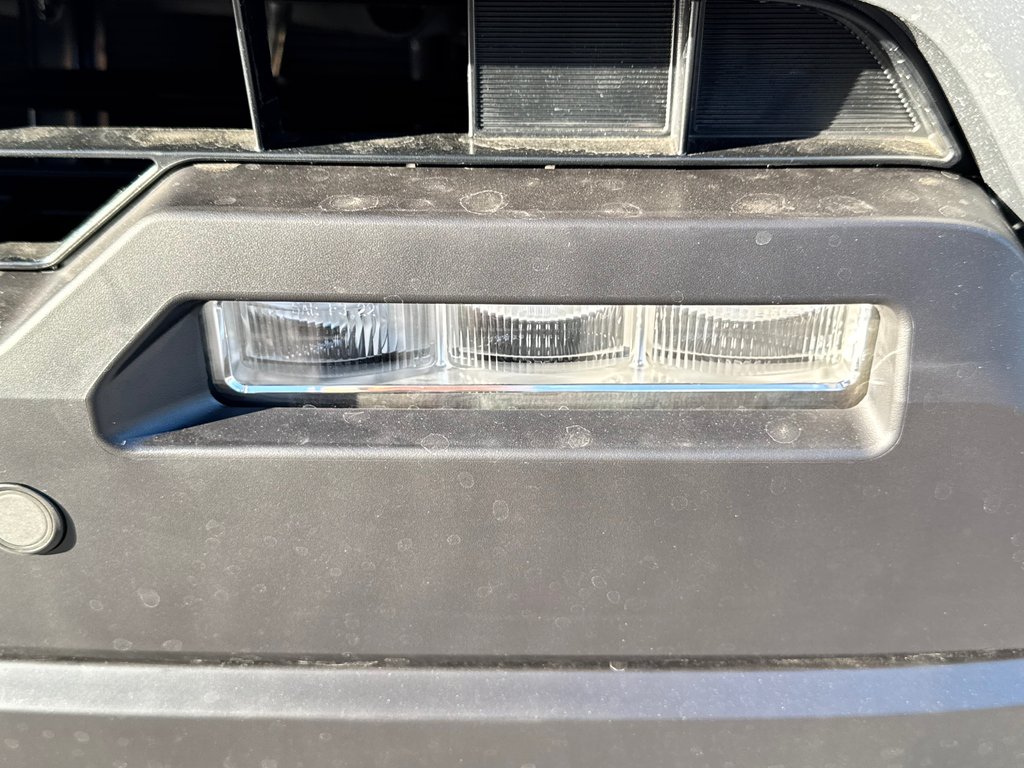 2025 Toyota Tacoma in Thetford Mines, Quebec - 12 - w1024h768px