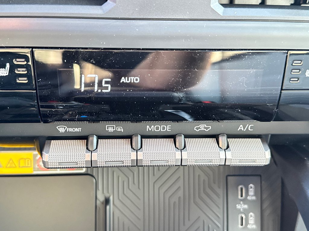 2025 Toyota Tacoma in Thetford Mines, Quebec - 50 - w1024h768px
