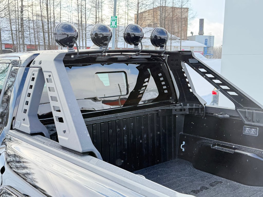 2025 Toyota Tacoma ** MC FLY EDITION ** 13 000 $ AJOUTS / RACK ARRIÈRE / LUMIERES / LIFT KIT / PNEUS ET MAGS HORS ROUTE in Thetford Mines, Quebec - 64 - w1024h768px