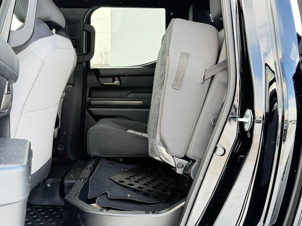 2025 Toyota Tacoma ** MC FLY EDITION ** 13 000 $ AJOUTS / RACK ARRIÈRE / LUMIERES / LIFT KIT / PNEUS ET MAGS HORS ROUTE in Thetford Mines, Quebec - 63 - w1024h768px