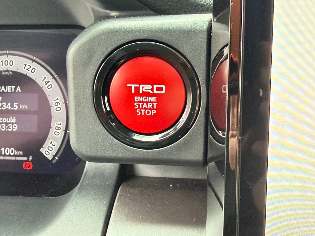 Toyota Tacoma TRD SPORT PREMIUM / 8.500$ D'EXTRAS / UNIQUE / 2025 à Thetford Mines, Québec - 61 - w1024h768px