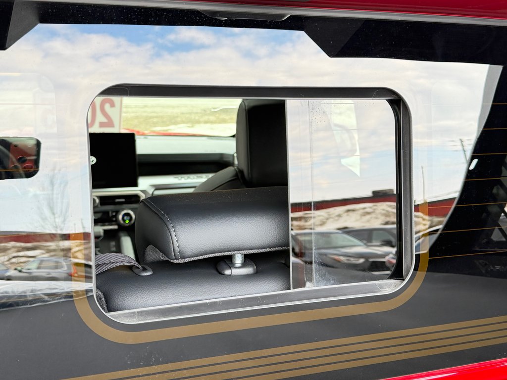 Toyota Tacoma TRD SPORT PREMIUM / 8.500$ D'EXTRAS / UNIQUE / 2025 à Thetford Mines, Québec - 86 - w1024h768px