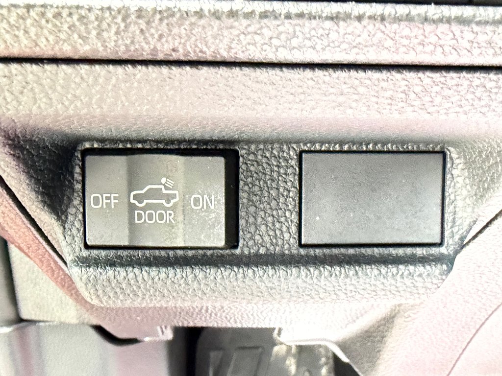 Toyota Tacoma TRD SPORT PREMIUM / 8.500$ D'EXTRAS / UNIQUE / 2025 à Thetford Mines, Québec - 53 - w1024h768px