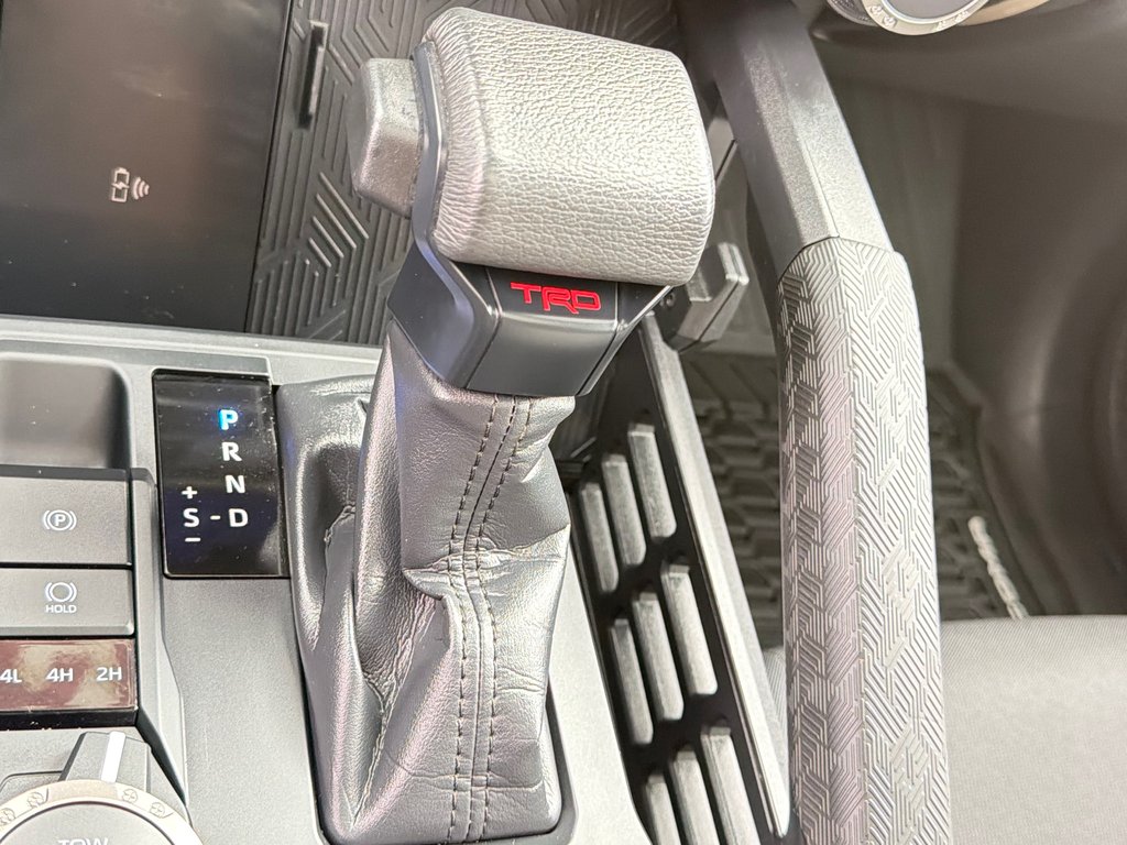 2025 Toyota Tacoma TRD SPORT + / MARCHEPIEDS / PEA 29-04-30=120KM / in Thetford Mines, Quebec - 56 - w1024h768px