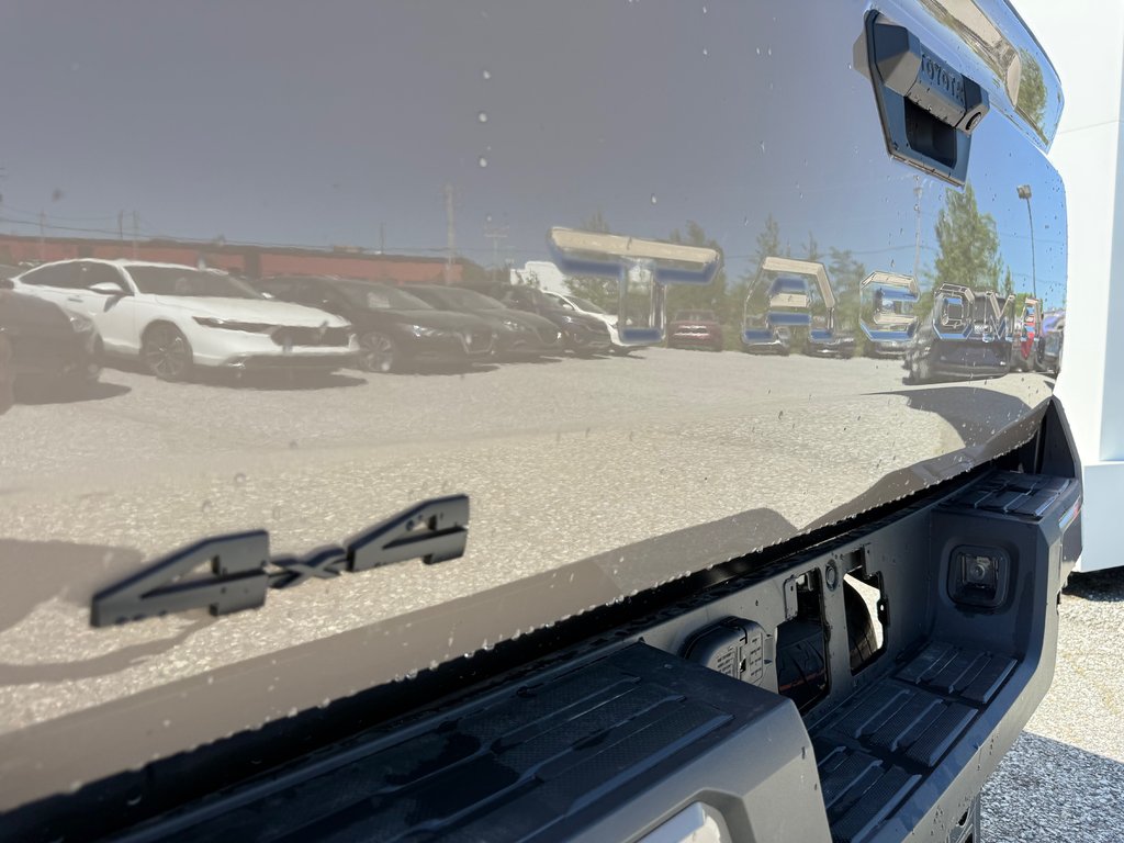 2026 Toyota Tacoma in Thetford Mines, Quebec - 13 - w1024h768px
