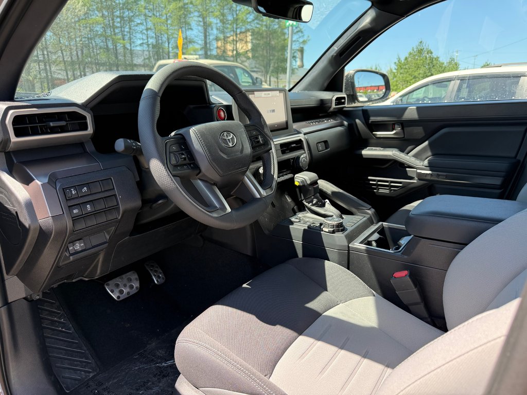 2026 Toyota Tacoma in Thetford Mines, Quebec - 17 - w1024h768px