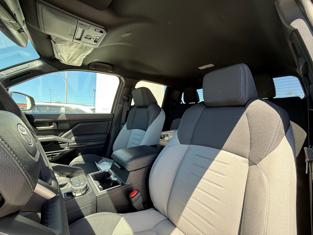 2026 Toyota Tacoma in Thetford Mines, Quebec - 18 - w1024h768px