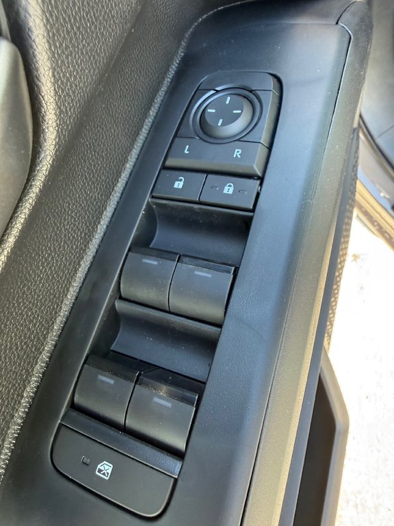 2026 Toyota Tacoma in Thetford Mines, Quebec - 16 - w1024h768px