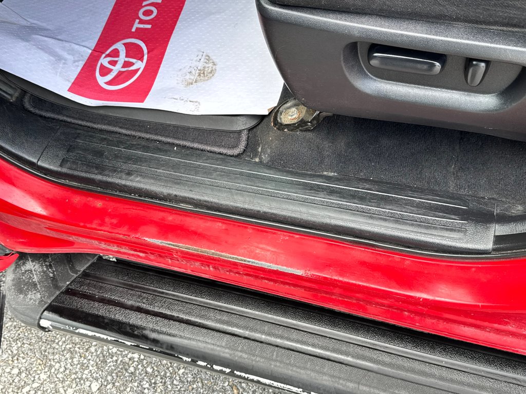 Toyota Tundra DOUBLE CAB SR5 4,7 LITRES  / INSPECTÉ SÉCURITAIRE / SILENCIEUX NEUFS / FREINS MAINS NEUFS 2007 à Thetford Mines, Québec - 30 - w1024h768px