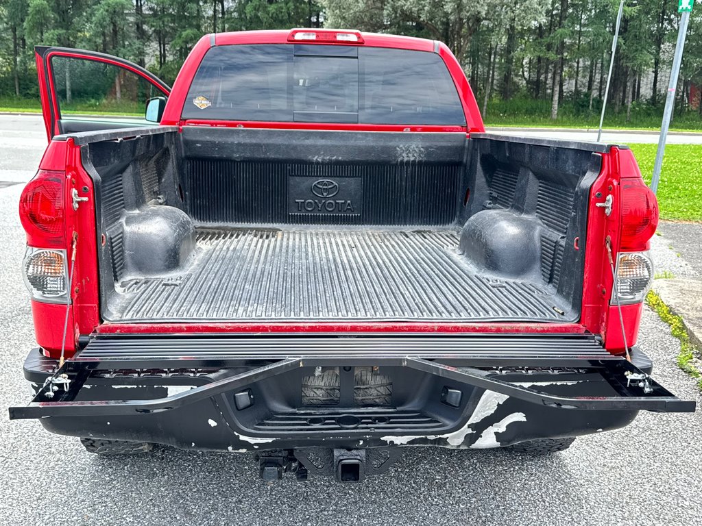 Toyota Tundra DOUBLE CAB SR5 4,7 LITRES  / INSPECTÉ SÉCURITAIRE / SILENCIEUX NEUFS / FREINS MAINS NEUFS 2007 à Thetford Mines, Québec - 59 - w1024h768px