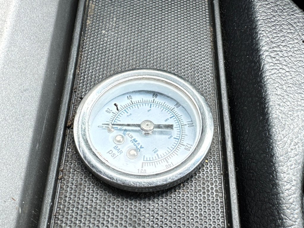 Toyota Tundra DOUBLE CAB SR5 4,7 LITRES  / INSPECTÉ SÉCURITAIRE / SILENCIEUX NEUFS / FREINS MAINS NEUFS 2007 à Thetford Mines, Québec - 44 - w1024h768px