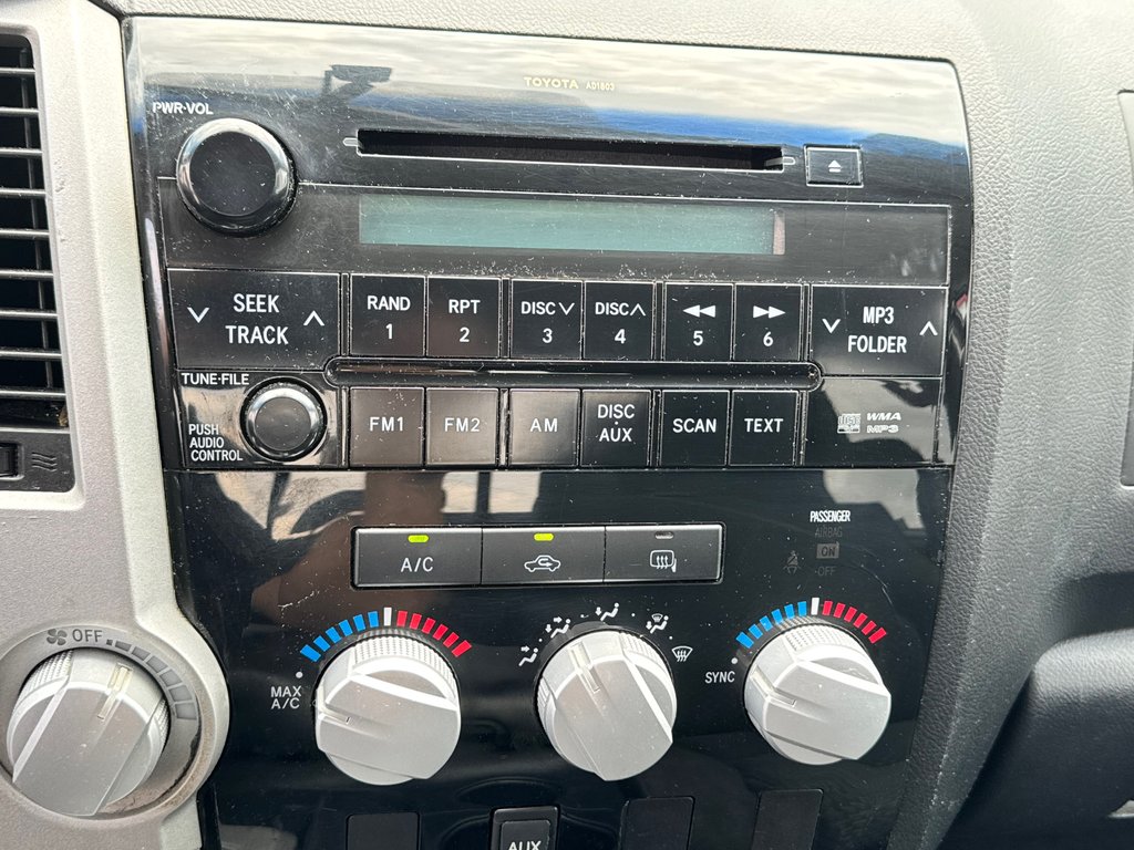 Toyota Tundra DOUBLE CAB SR5 4,7 LITRES  / INSPECTÉ SÉCURITAIRE / SILENCIEUX NEUFS / FREINS MAINS NEUFS 2007 à Thetford Mines, Québec - 41 - w1024h768px