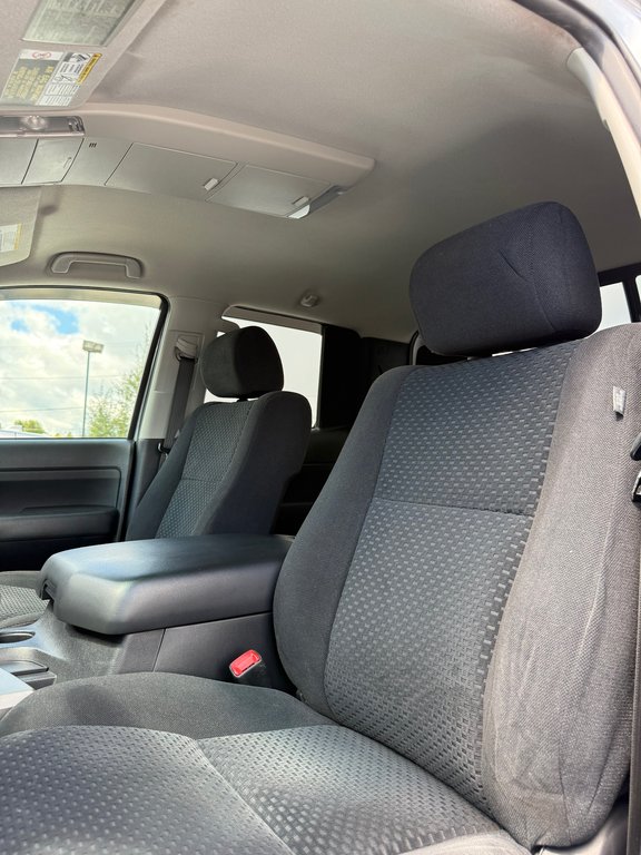 Toyota Tundra SR5 2011 à Thetford Mines, Québec - 21 - w1024h768px
