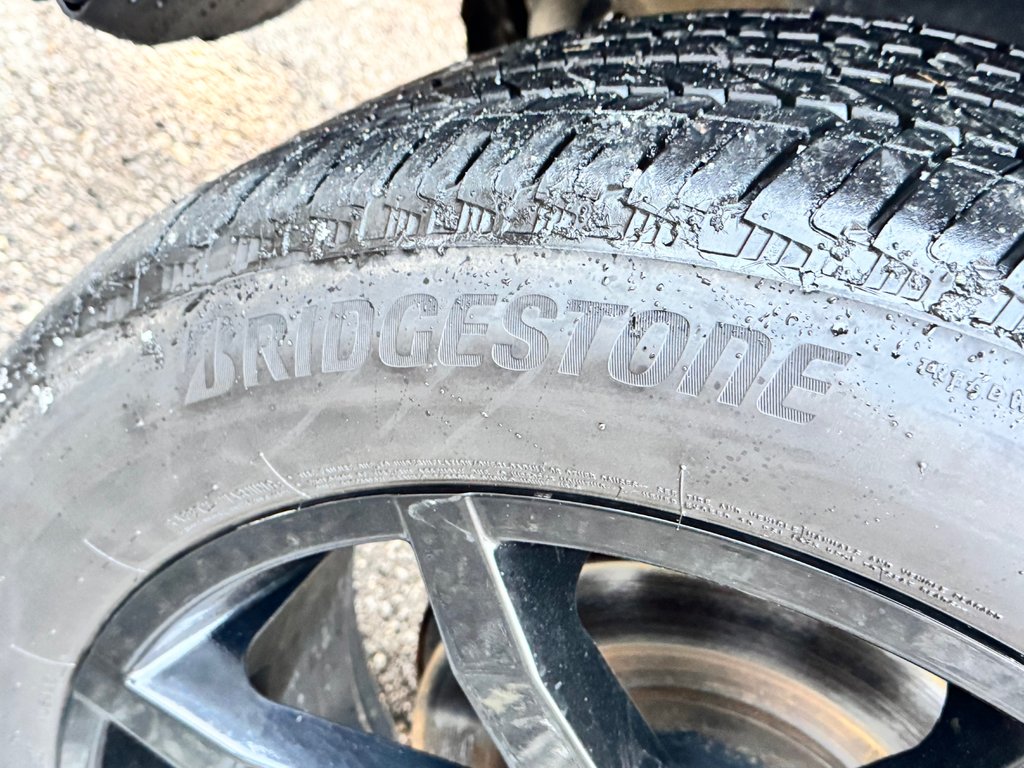 Toyota Tundra CREWMAX 1794 / RECONSTRUIT / AUCUN FINANCEMENT / 2017 à Thetford Mines, Québec - 17 - w1024h768px