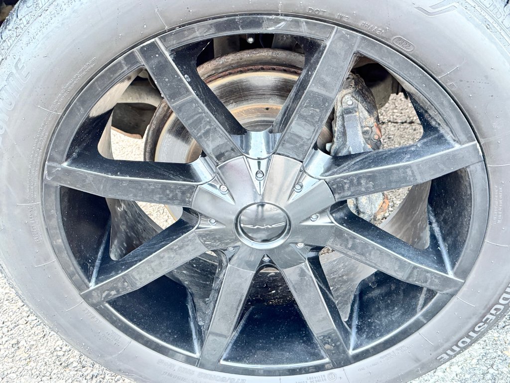 Toyota Tundra CREWMAX 1794 / RECONSTRUIT / AUCUN FINANCEMENT / 2017 à Thetford Mines, Québec - 16 - w1024h768px