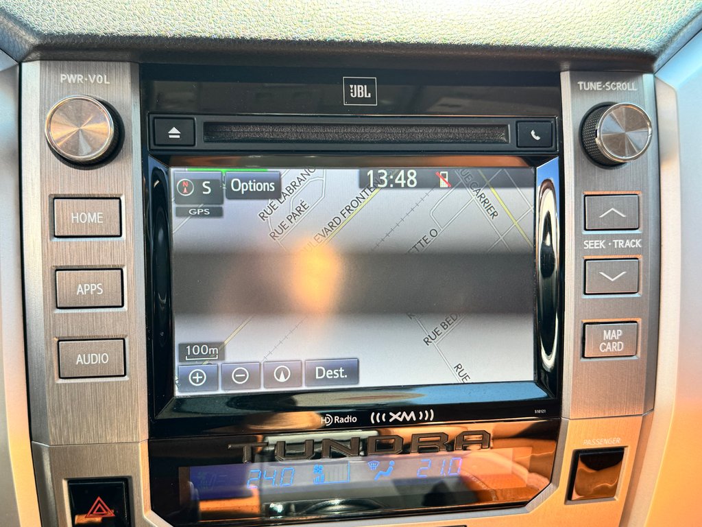 2017 Toyota Tundra CREWMAX 1794 / RECONSTRUIT / AUCUN FINANCEMENT / in Thetford Mines, Quebec - 55 - w1024h768px