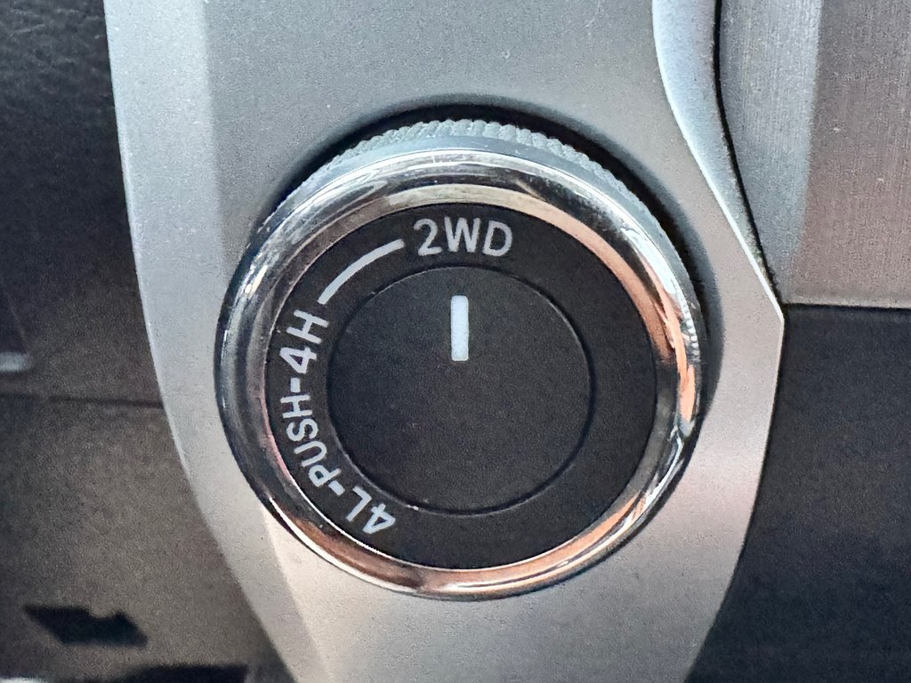 Toyota Tundra CREWMAX 1794 / RECONSTRUIT / AUCUN FINANCEMENT / 2017 à Thetford Mines, Québec - 55 - w1024h768px